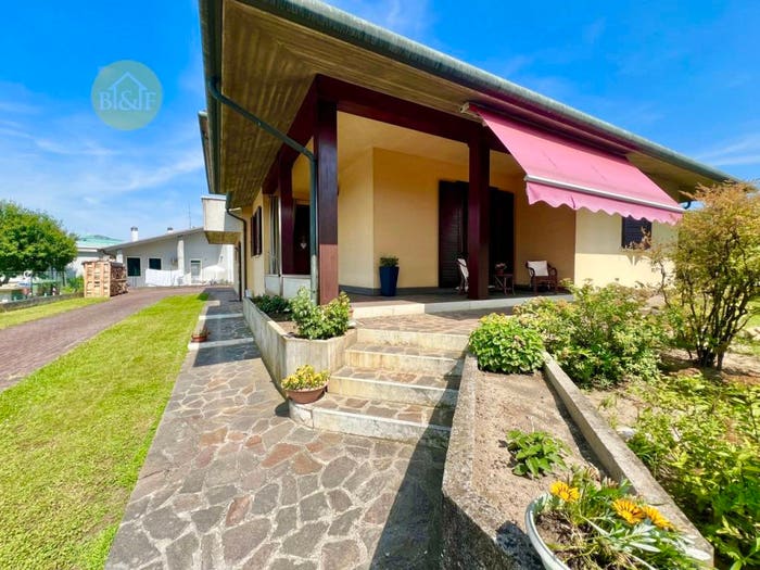Casa con 5 locali in vendita in via garibaldi cerea, Centro, Cerea