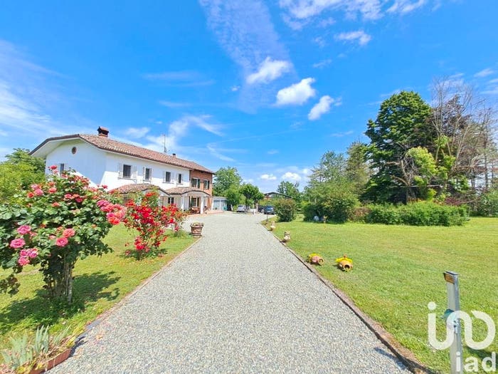 Casa con 6 locali in vendita in Strada Scagno, Diridina, Masio
