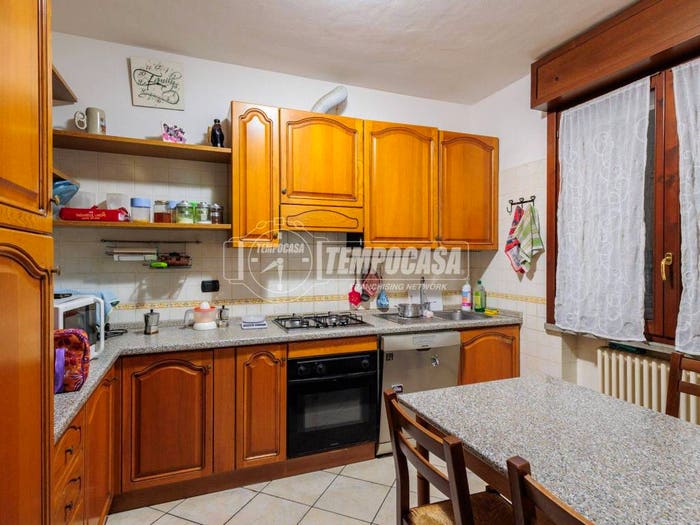 Appartamento trilocale in vendita in Via Enrico Fermi, Praticello, Gattatico