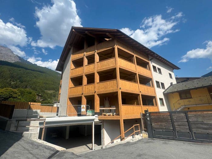 Appartamento trilocale in vendita in Via Stelvio, Centro, Bormio
