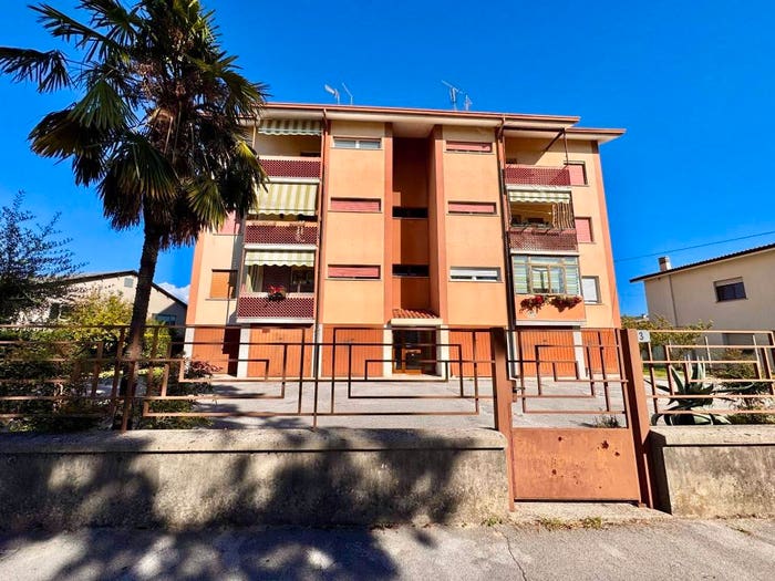 Appartamento trilocale in vendita in Via E del Ben, Centro, Gradisca d'Isonzo