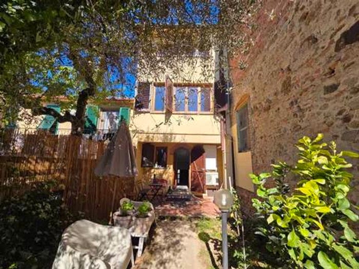Casa con 6 locali in vendita in Via Giacomo Matteotti, Centro, Lajatico