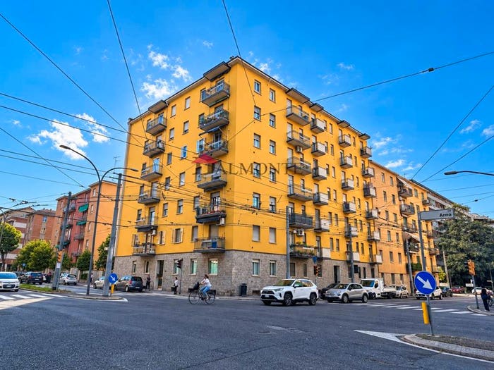 Appartamento quadrilocale in vendita in Via Arno, Mazzini Fossolo, Bologna