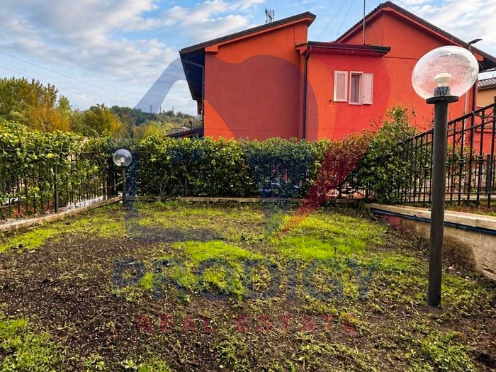 Casa quadrilocale in vendita in Via Marano, Centro, Ceccano