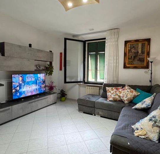 Appartamento trilocale in vendita in Centro, Piombino