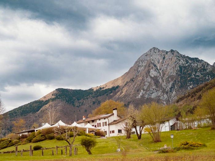 Casa con 6 locali in vendita in Località Roncoi di Fuori, San Gregorio nelle Alpi