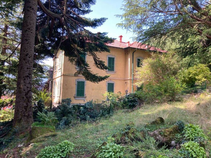 Casa con 6 locali in vendita in Via Italia, Centro, Casargo