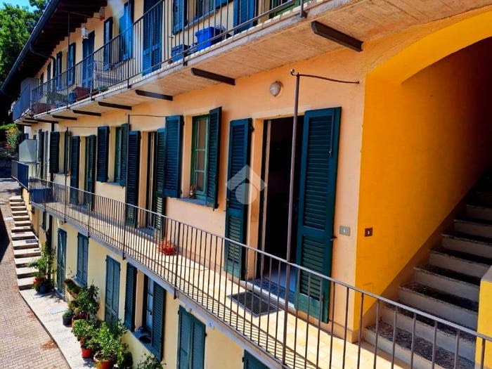 Appartamento trilocale in vendita in Via al Ronco, Albate Muggiò, Como