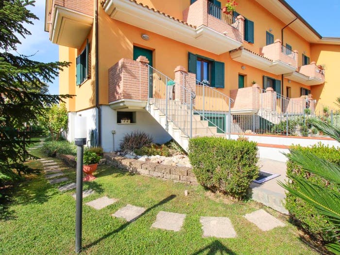 Casa quadrilocale in vendita in Via Bompadre, Centro, Giulianova