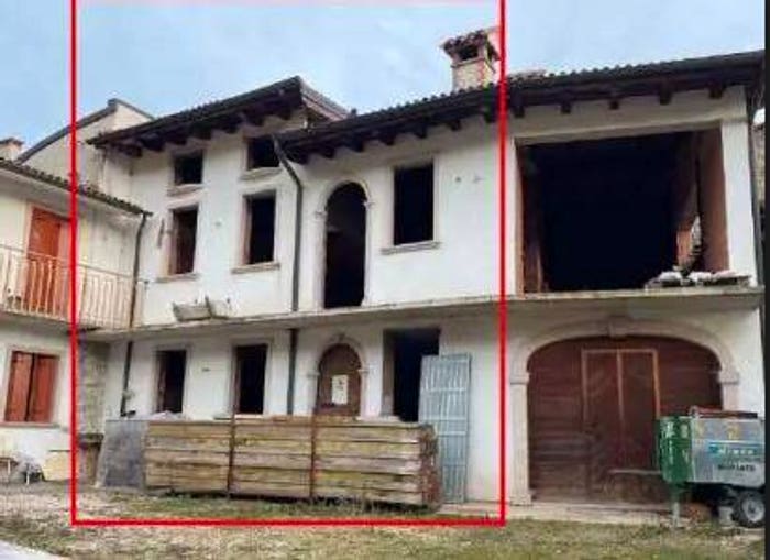 Casa con 6 locali in vendita in Via Salvadori Snc, Arzignano