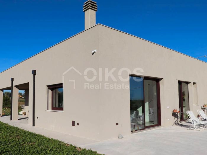 Casa con 6 locali in vendita in Cda Vaddeddi, Noto
