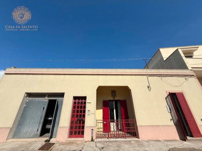 Appartamento con 6 locali in vendita in Via Daniele Manin, Montesardo, Alessano