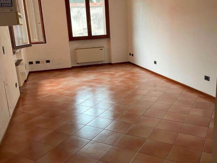Appartamento trilocale in vendita in Via Dante, Cremona