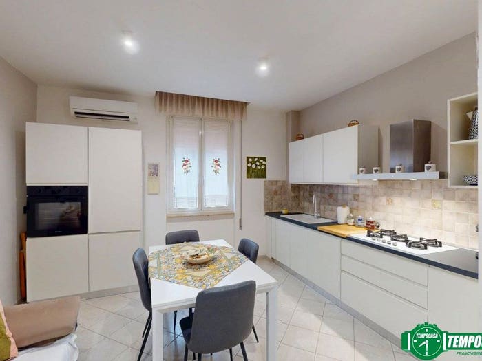 Appartamento quadrilocale in vendita in Via Vittorio Locchi, Kennedy Mazzetta, La Spezia