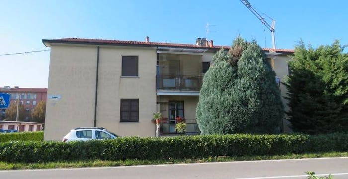 Appartamento trilocale in vendita in via Trezzo, Vaprio d'Adda