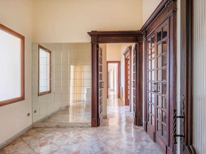 Appartamento con 6 locali in vendita in Via Vannella Gaetani, Chiaia, Napoli