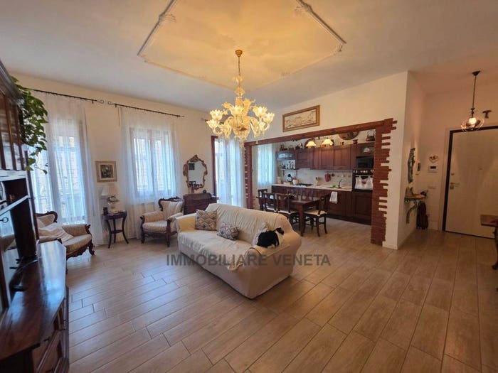 Appartamento quadrilocale in vendita in Centro Storico, Chioggia