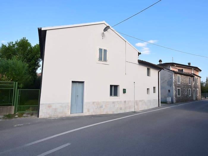 Casa con 5 locali in vendita in Via Monte Grappa, Centro, Montebello Vicentino