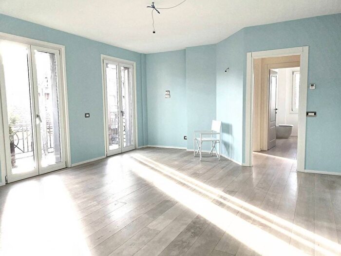 Appartamento bilocale in vendita in Centro, Bordighera