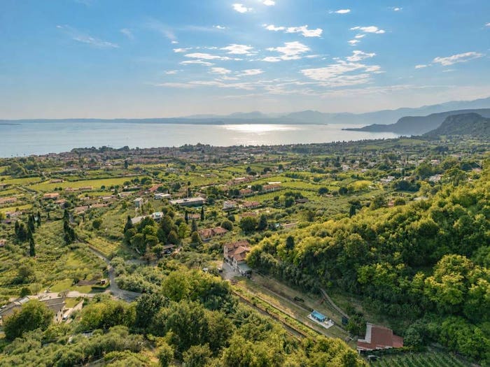 Casa con 6 locali in vendita in Località Valsorda, Centro, Bardolino