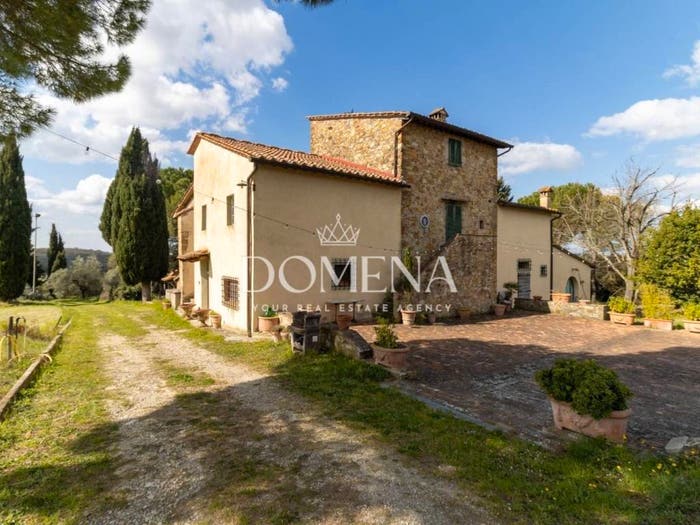 Casa con 6 locali in vendita in Barberino Tavarnelle