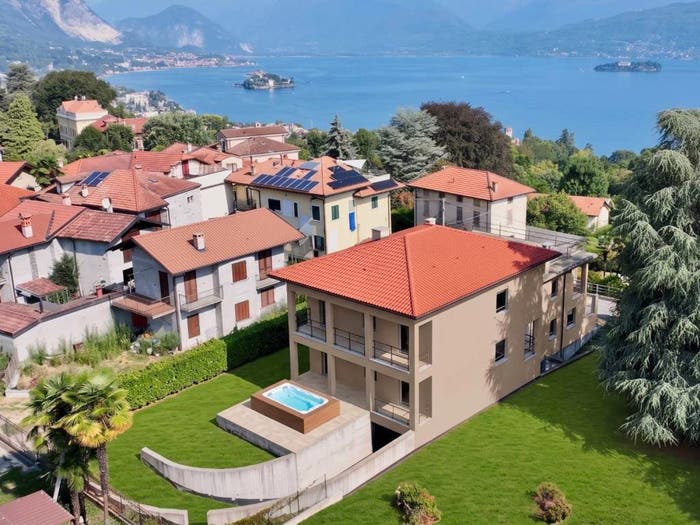 Appartamento trilocale in vendita in Via per Passera, Centro, Stresa