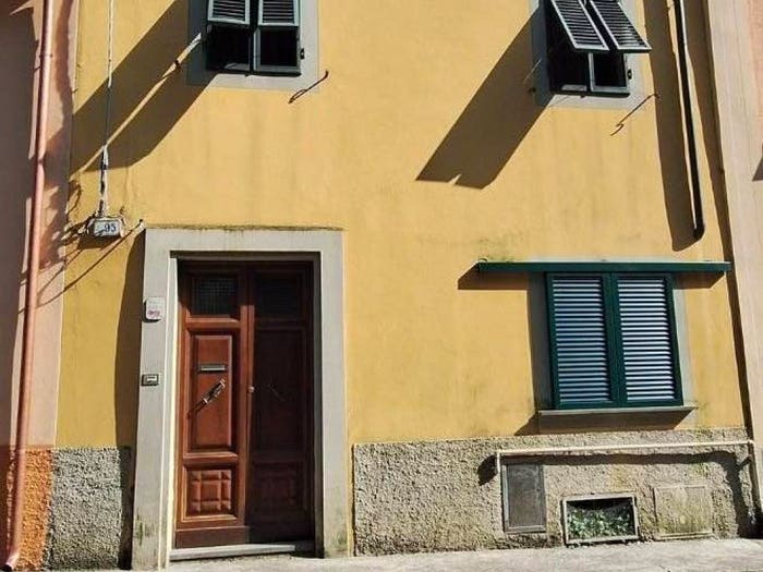 Casa con 6 locali in vendita in Diecimo, Borgo a Mozzano