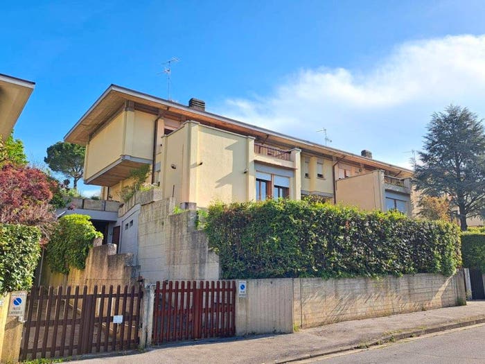 Casa con 6 locali in vendita in Balatro, Bagno a Ripoli