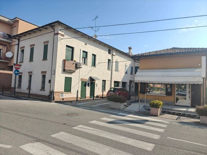 Appartamento trilocale in vendita in Via Pedora, Centro, Baricella