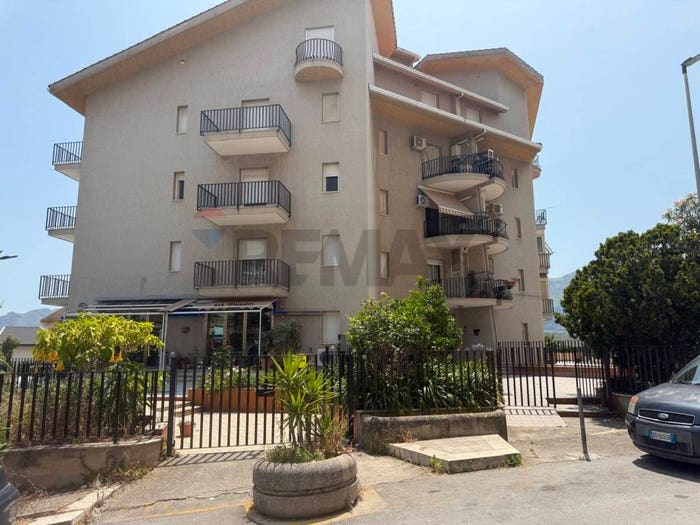 Appartamento bilocale in vendita in Centro, Monreale