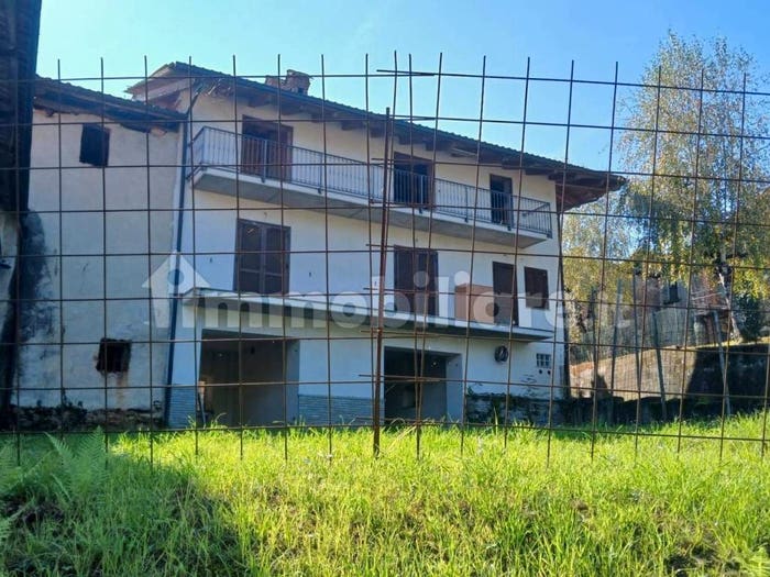 Casa con 6 locali in vendita in Via Prabasone, Prascorsano