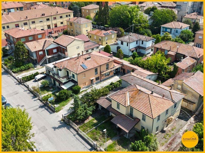 Case in Vendita e in Affitto - 3