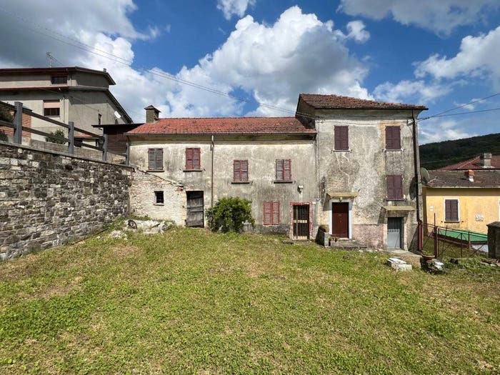 Casa trilocale in vendita in Località Vosina, Bardi