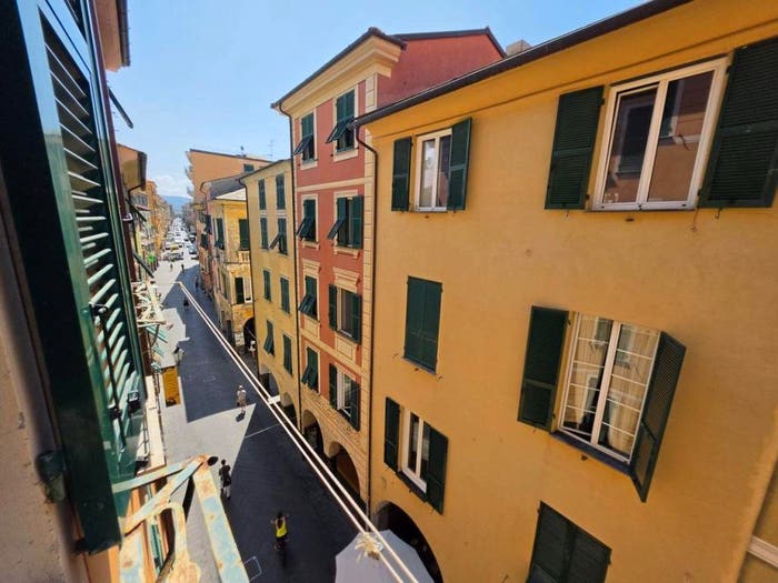 Appartamento trilocale in vendita in Via Vittorio Veneto, Centro Storico, Chiavari