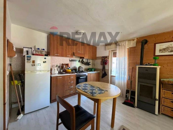 Appartamento bilocale in vendita in Contrada Zulpi, Recoaro Terme