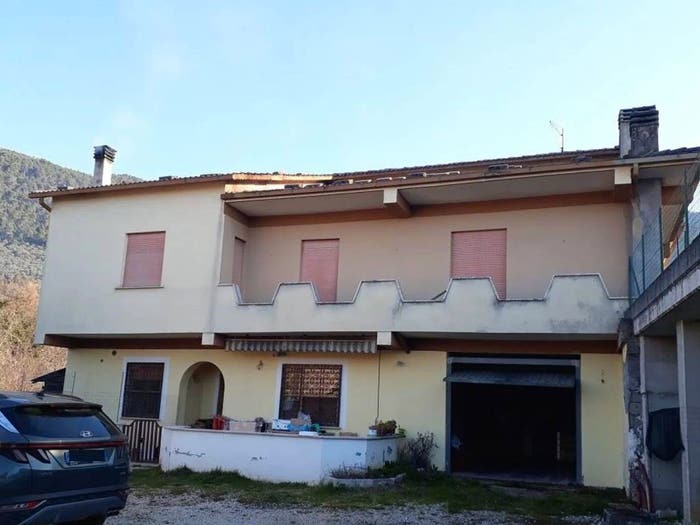 Casa con 6 locali in vendita in Via Fontana Scurano, Fontana Scurano, Alatri