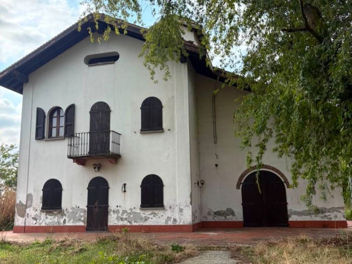 Casa con 6 locali in vendita in Via Serafina, San Colombano al Lambro