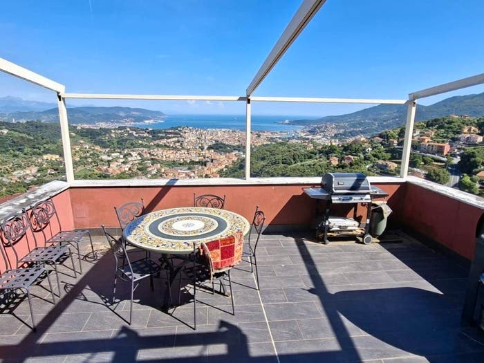 Appartamento con 5 locali in vendita in Via Genova, Foce Marinasco, La Spezia
