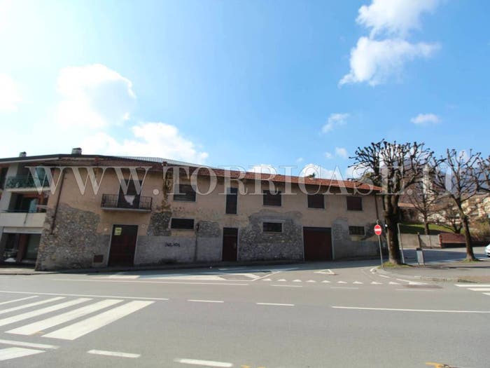 Casa quadrilocale in vendita in Via Vittorio Gasparini, Centro, Albino