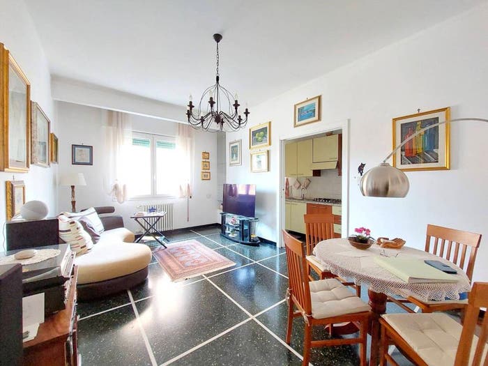 Appartamento quadrilocale in vendita in Corso Ferdinando Magellano, Sampierdarena, Genova