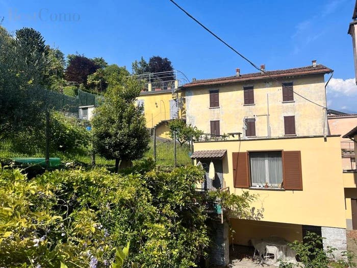 Appartamento bilocale in vendita in Località Cadenabbia, Griante