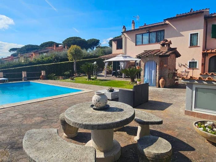 Casa con 5 locali in vendita in viale giappone, Le Rughe, Formello