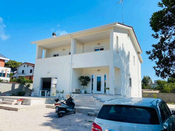 Casa con 6 locali in vendita in Via Po, Villa Claudia, Anzio