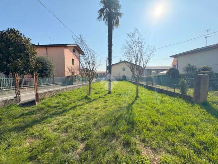 Casa trilocale in vendita in Via Parini, Centro, Castelli Calepio