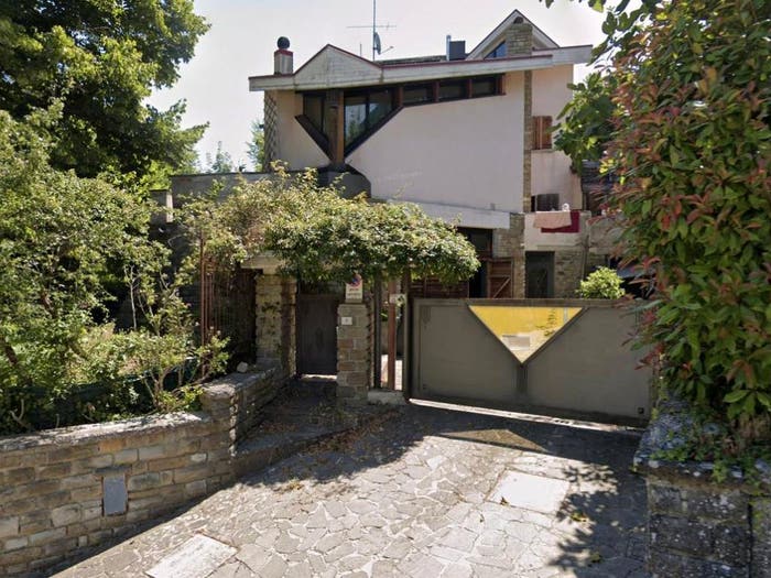 Casa con 6 locali in vendita in Via Dei Giardini, Centro, Monzuno