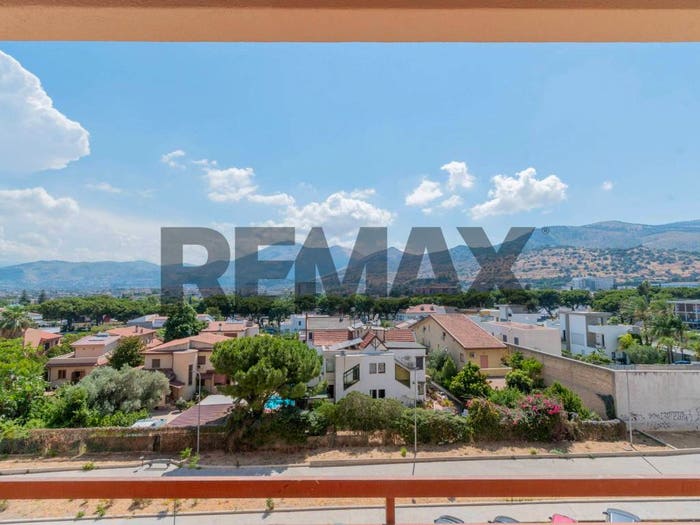 Appartamento con 5 locali in vendita in Via Monti Iblei, Strasburgo Belgio, Palermo