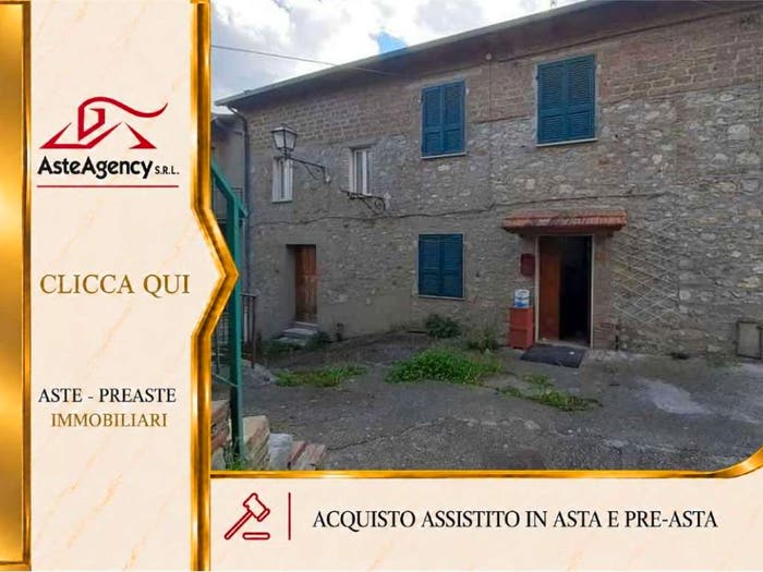 Appartamento con 6 locali in vendita in Località Olevole, Ficulle
