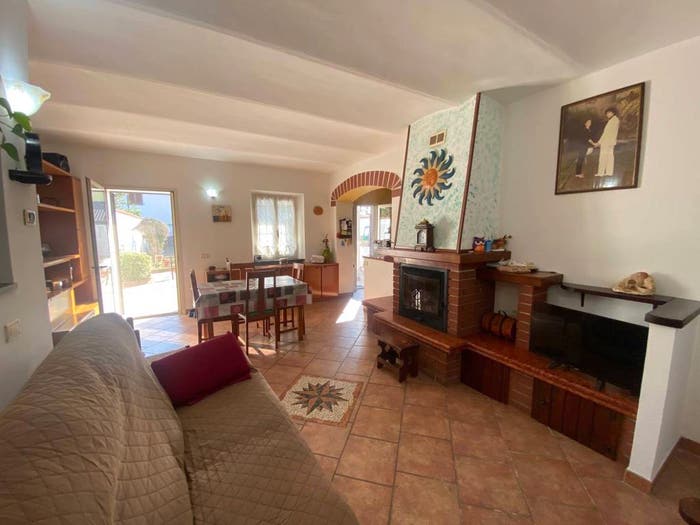 Casa quadrilocale in vendita in Via Giuseppe Verdi, Robella, Trino