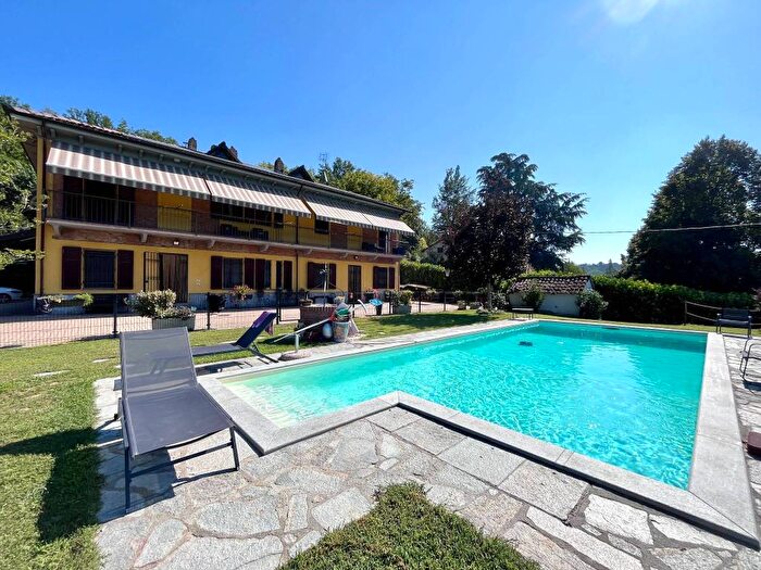 Casa con 6 locali in vendita in Via Asti, Portacomaro Stazione, Asti
