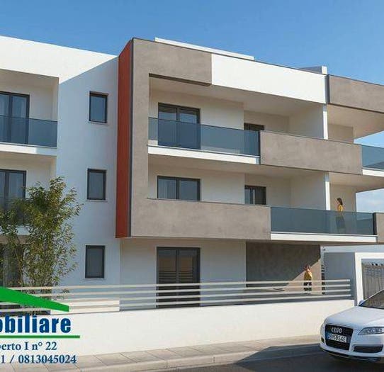 Appartamento quadrilocale in vendita in Corso Umberto I, Gricignano di Aversa